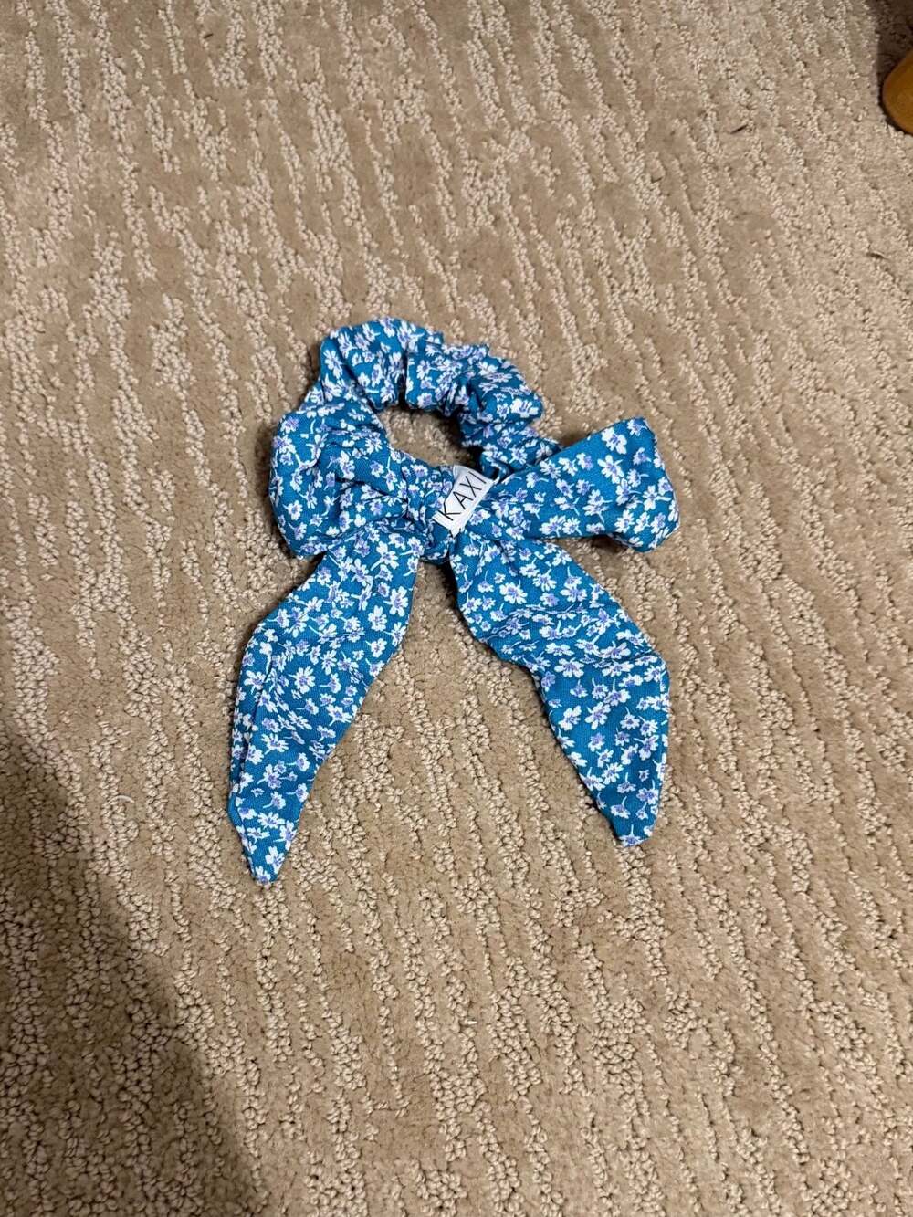 Kaxi Light Blue Floral Bow Scrunchie